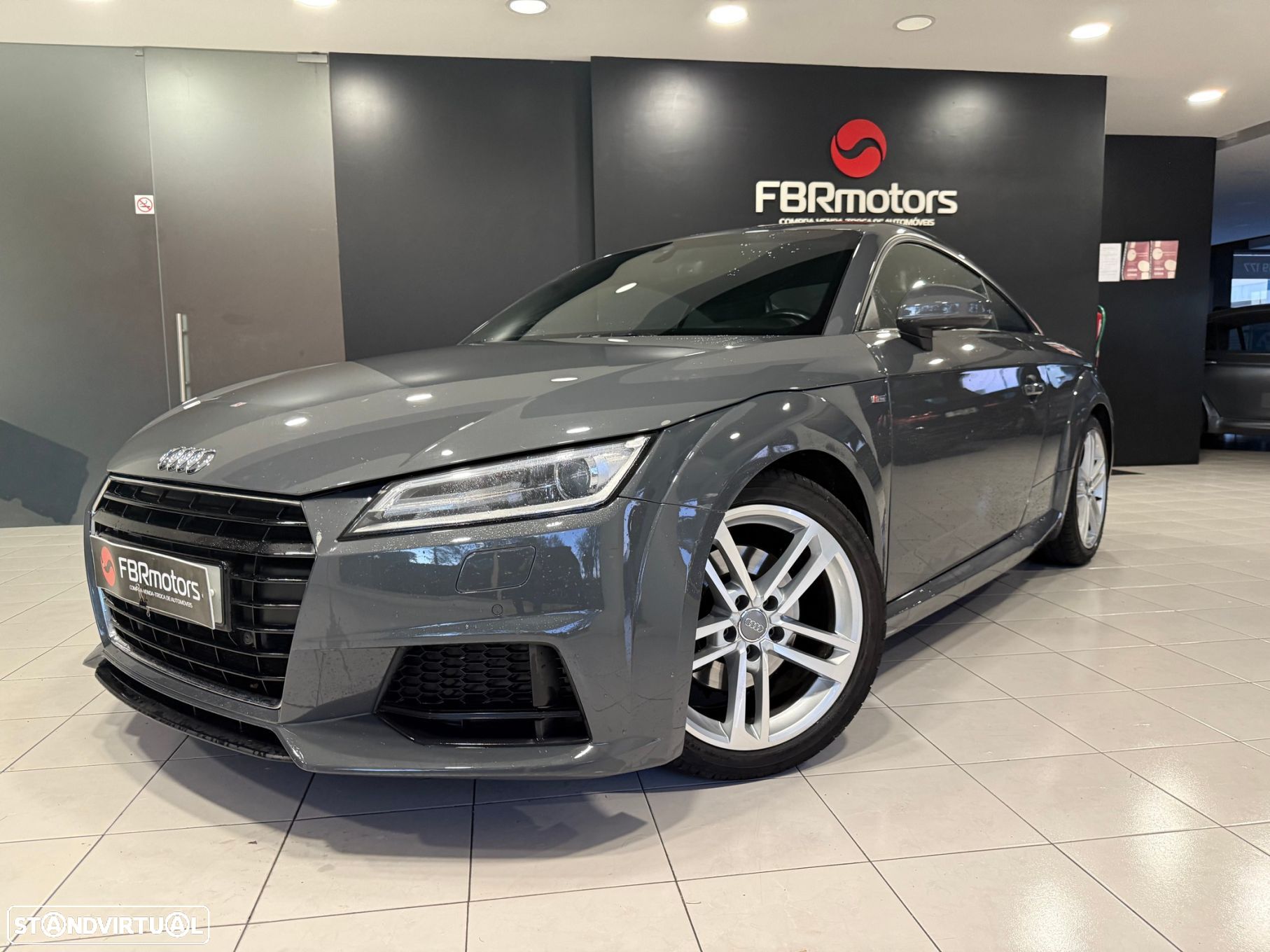 Audi TT Coupé 2.0 TDI S-line - 1