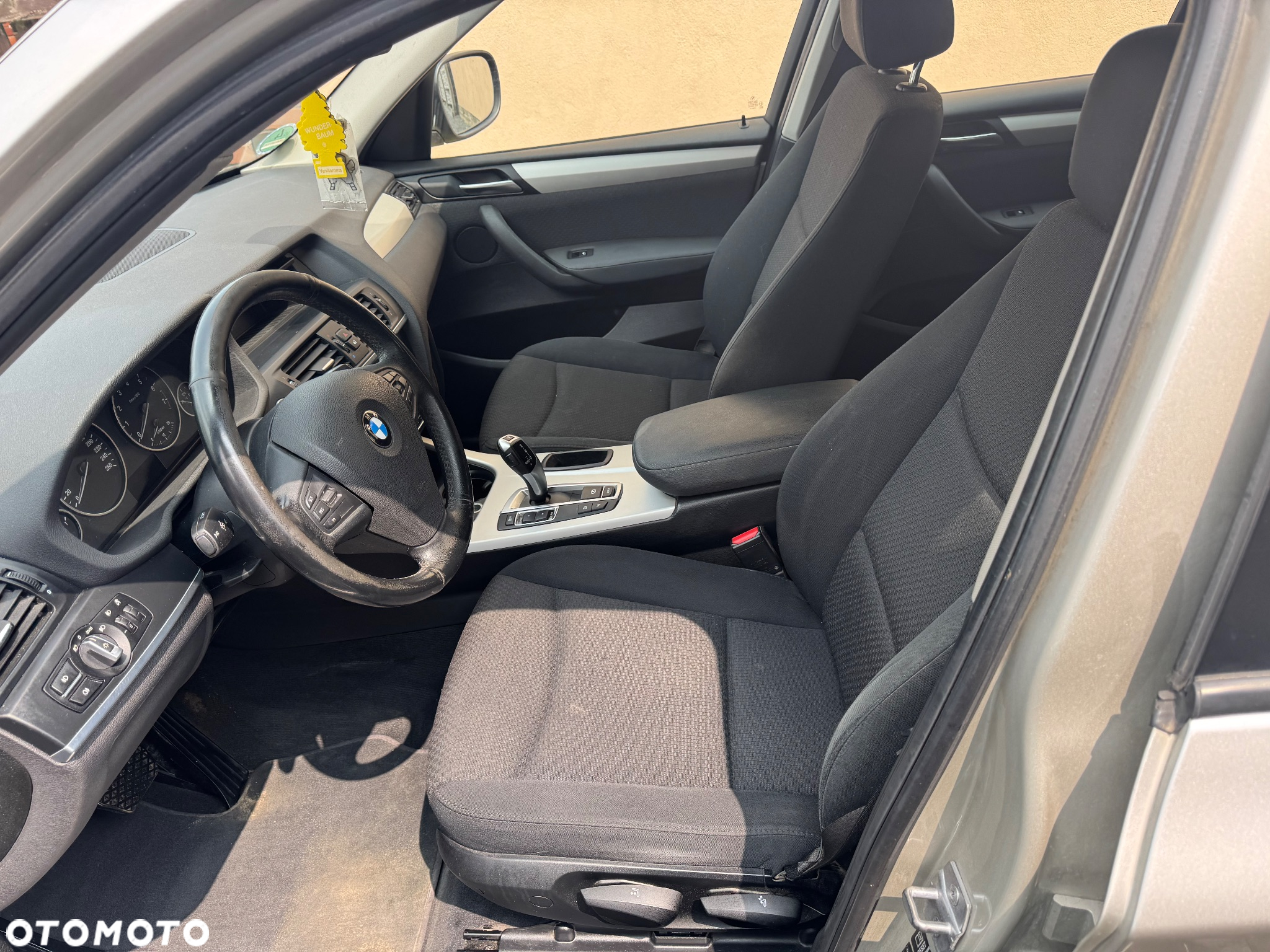 BMW X3 xDrive20i - 8