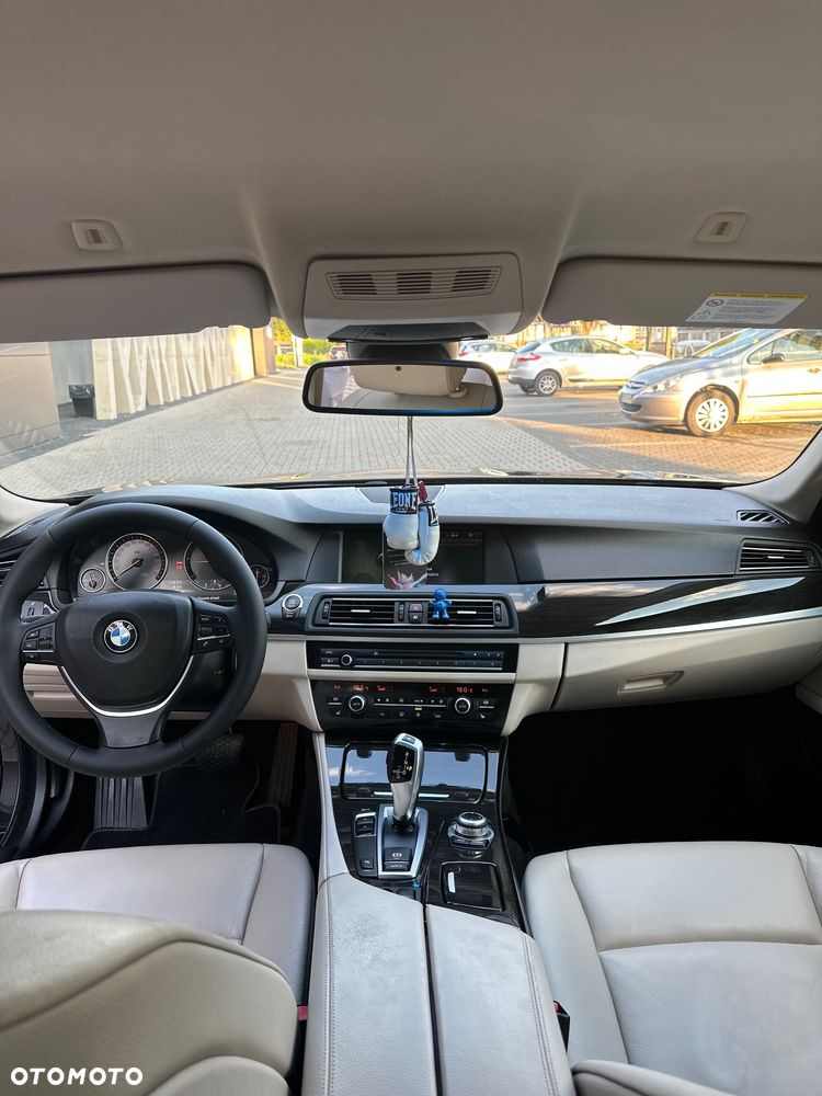 BMW Seria 5 520d - 19