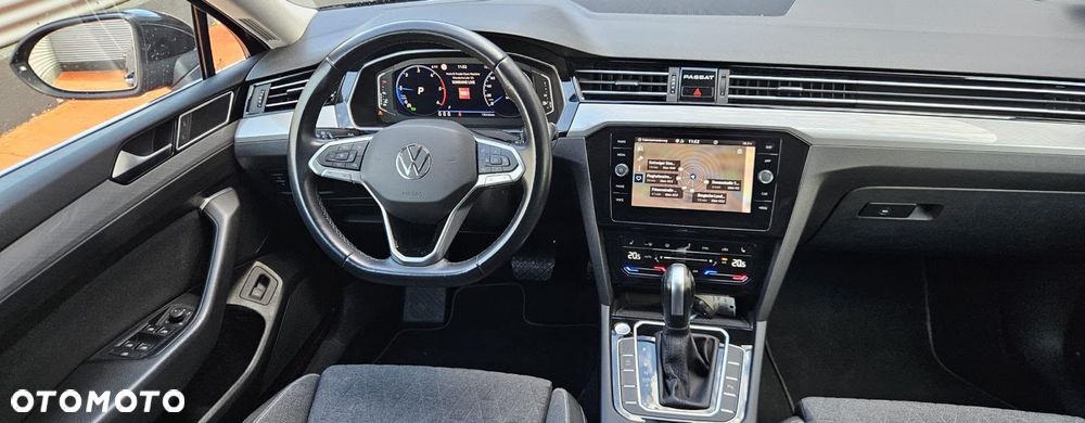 Volkswagen Passat 2.0 TDI SCR Style DSG - 11