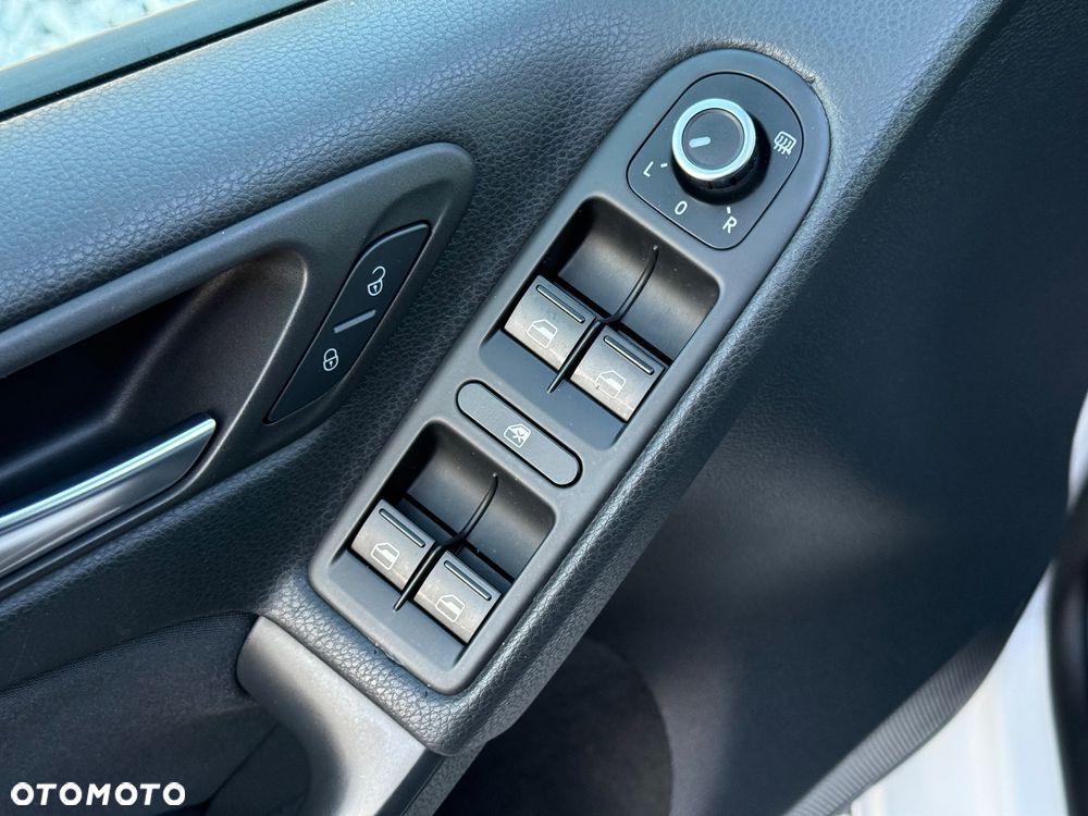 Volkswagen Golf 2.0 GTI - 25