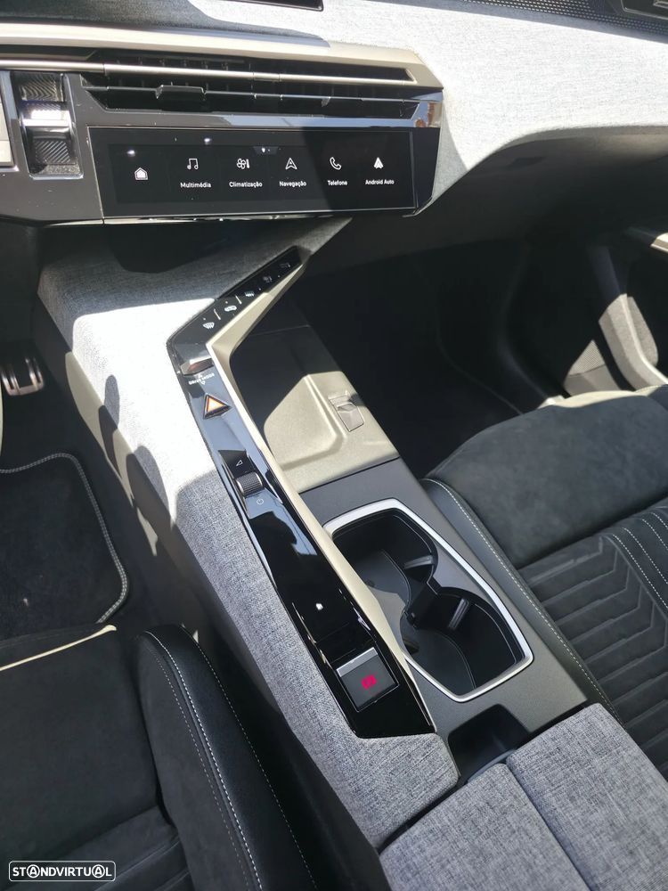 Peugeot 5008 Hybrid 145 e-DSC6 GT Exclusive - 13