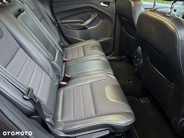 Ford Kuga 1.5 EcoBoost 2x4 Titanium - 15