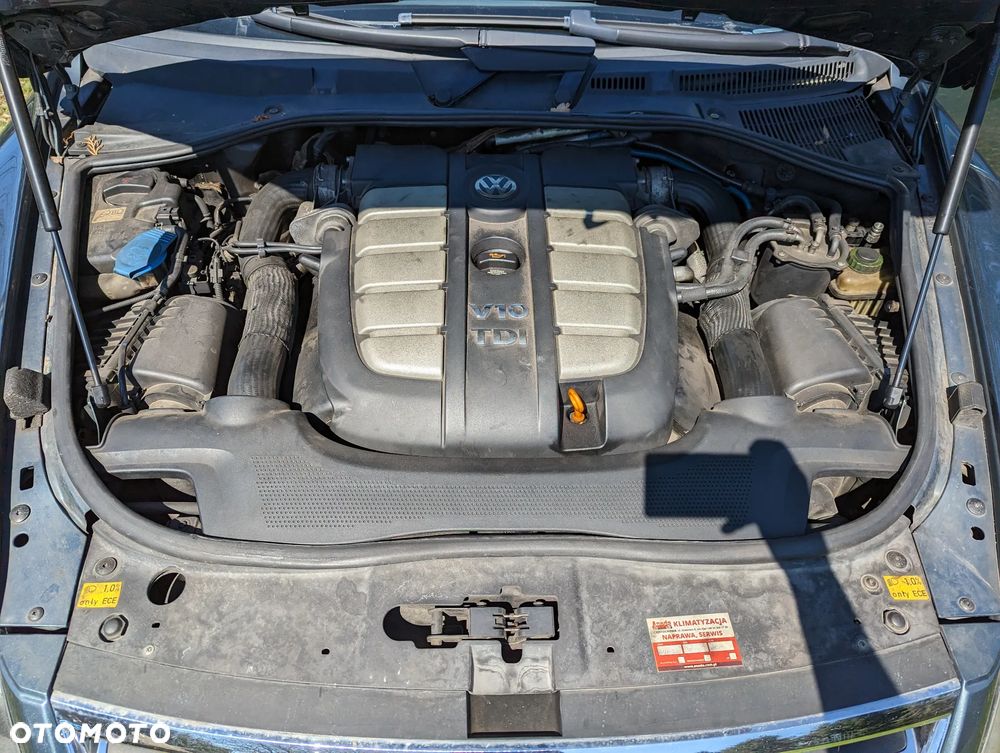 Volkswagen Touareg - 34