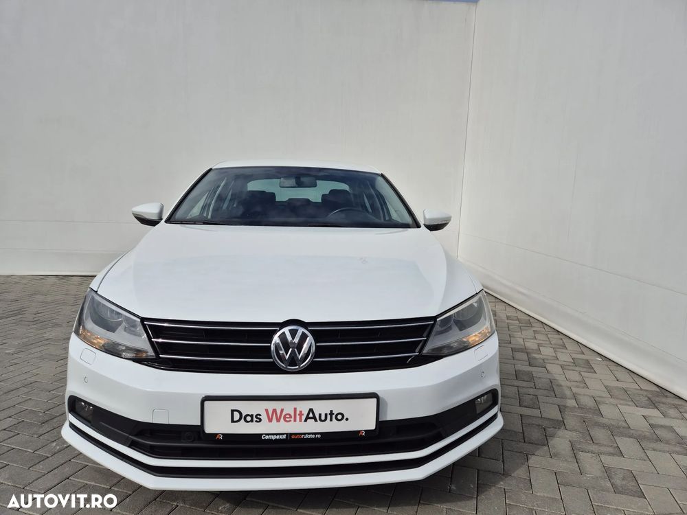 Volkswagen Jetta 2.0 TDI Comfortline - 8