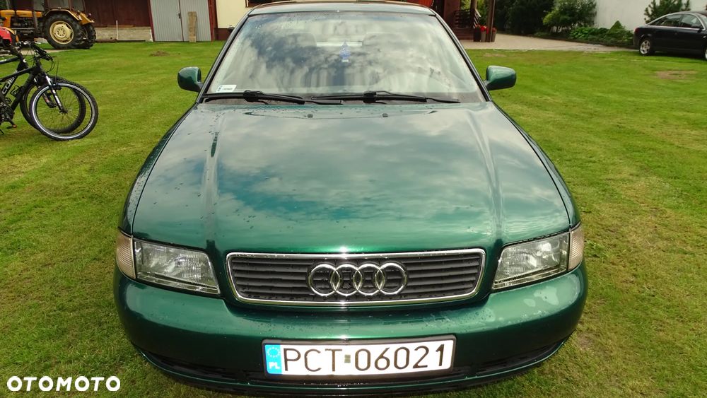 Audi A4 Limousine - 2