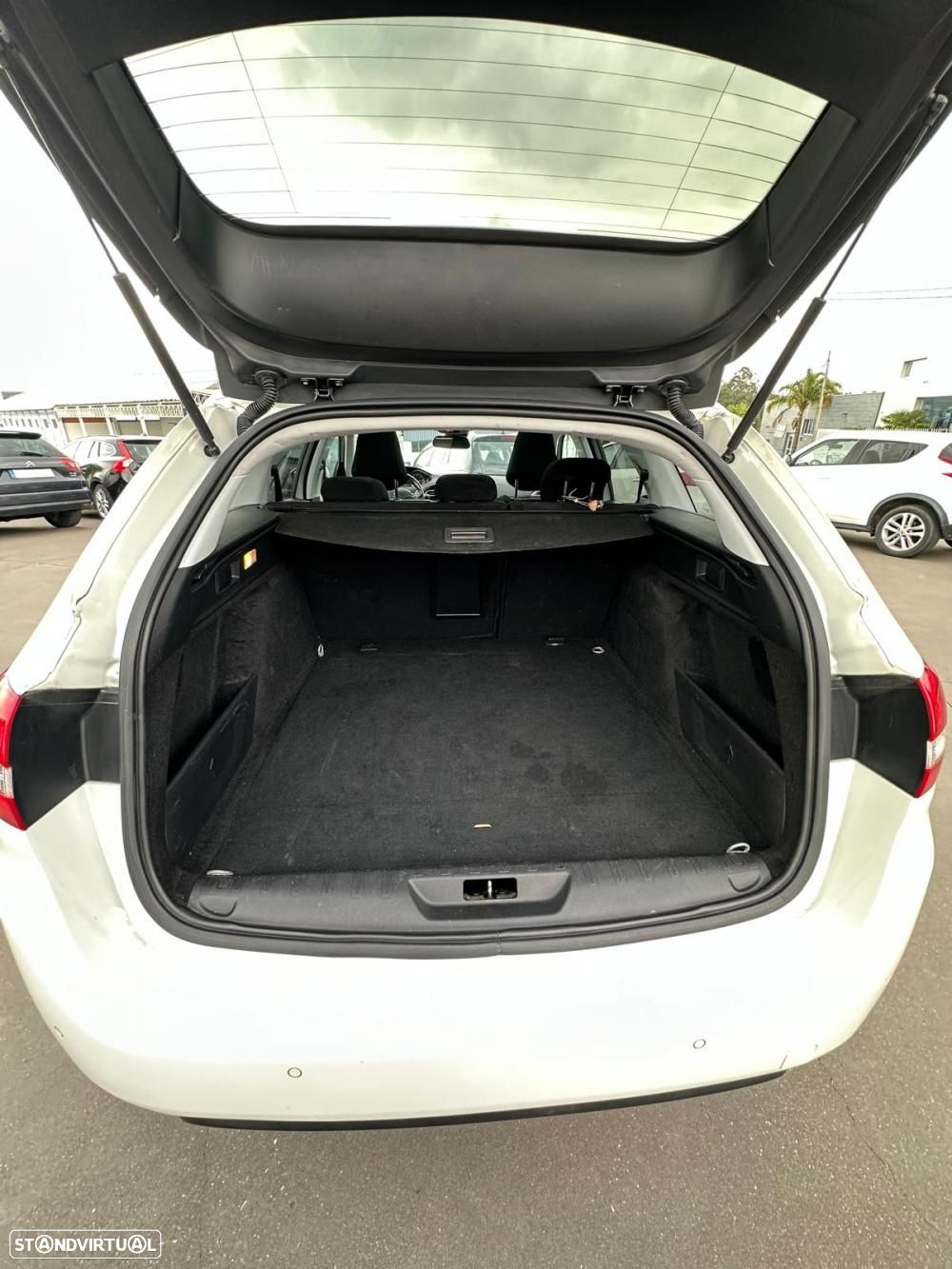 Peugeot 308 - 15