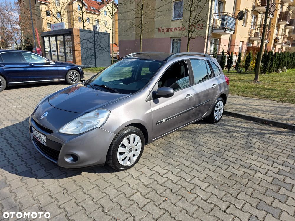 Renault Clio - 9