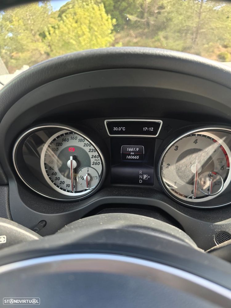 Mercedes-Benz GLA 220 CDI - 4