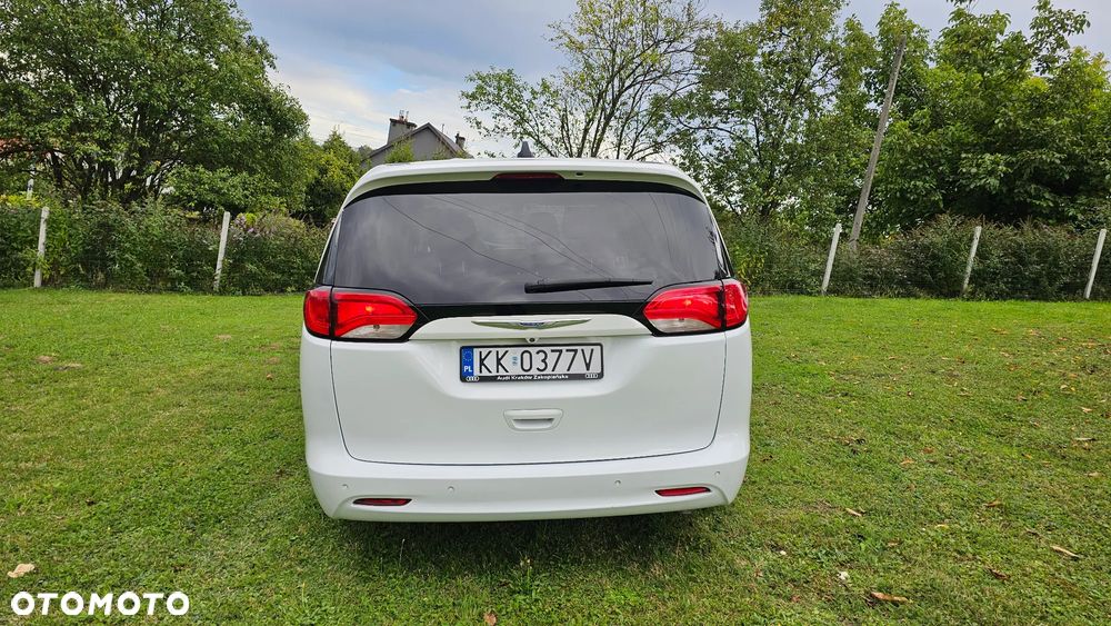 Chrysler Pacifica 2018 photo 4