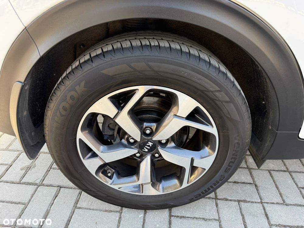 Kia Sportage 1.6 CRDI 2WD SPIRIT - 32