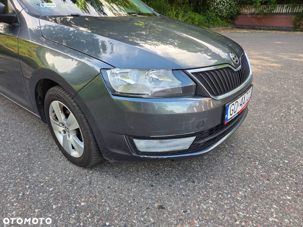 Skoda RAPID 1.2 TSI Ambition - 10