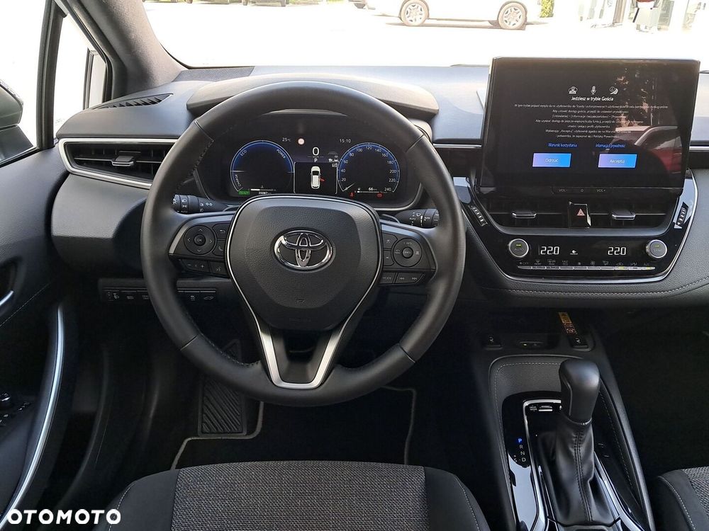 Toyota Corolla - 17