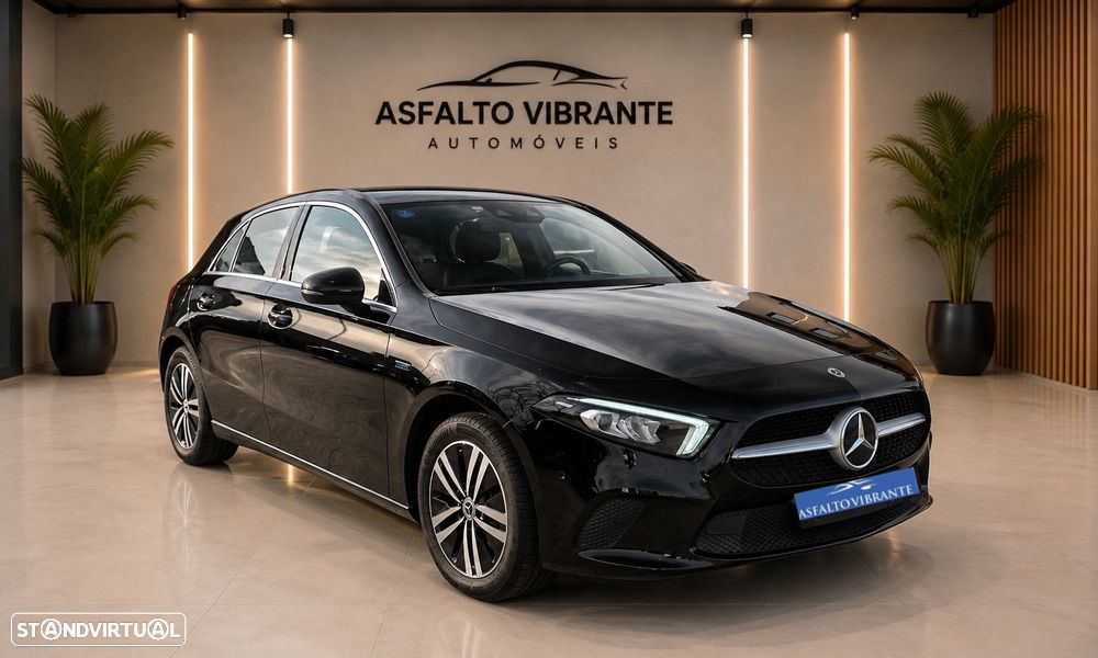 Mercedes-Benz A 250 e 8G-DCT Style - 1