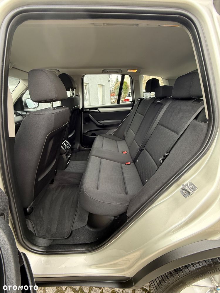 BMW X3 xDrive20d - 14