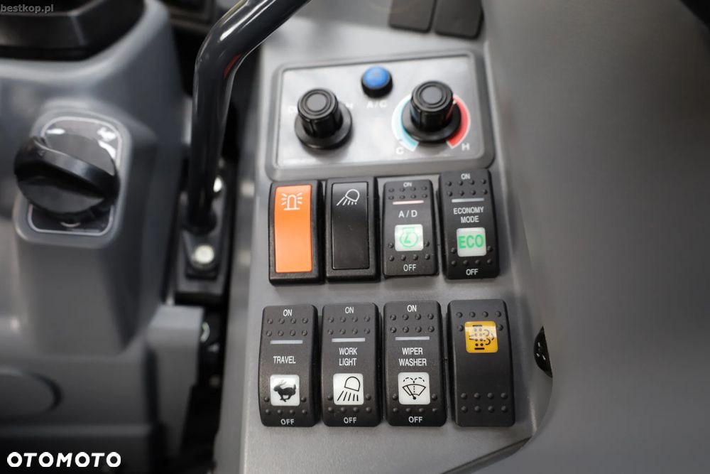 Yanmar ViO82 ViPPS2i - 28