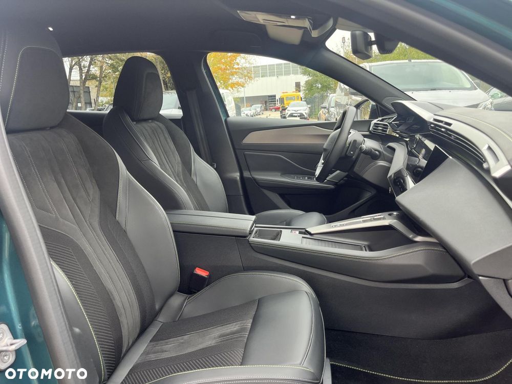 Peugeot 308 1.2 PureTech GT S&S EAT8 - 17