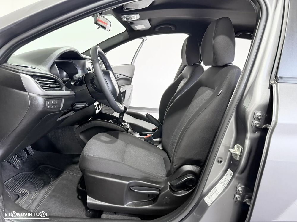 Fiat Tipo Station Wagon 1.3 M-Jet Lounge - 31