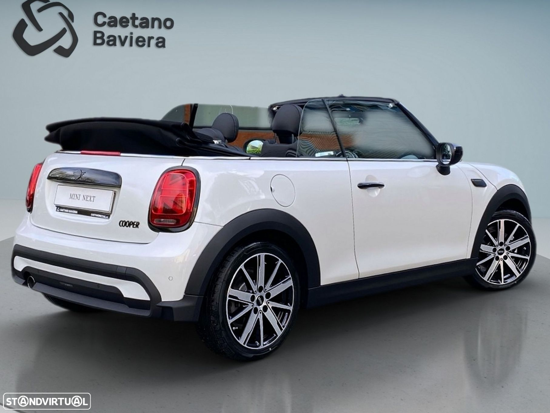 MINI Cabrio Cooper Classic Auto - 4