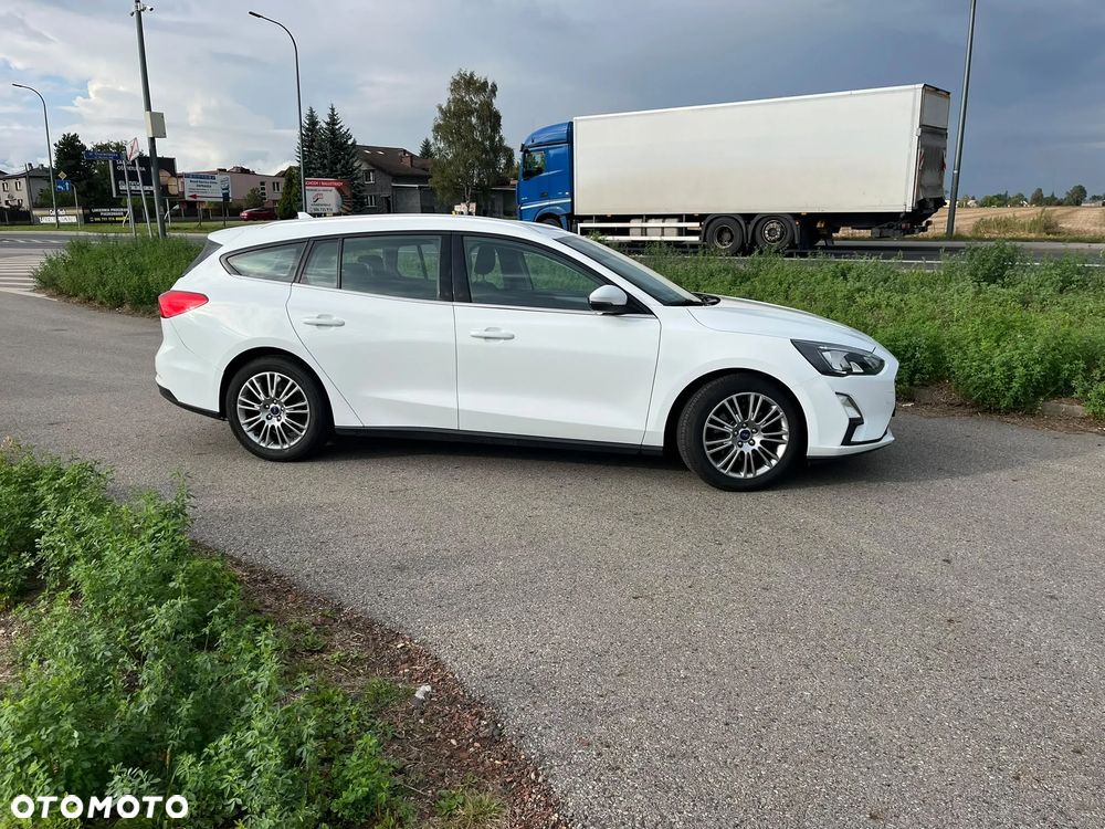 Ford Focus 1.0 EcoBoost SYNC Edition ASS PowerShift - 3