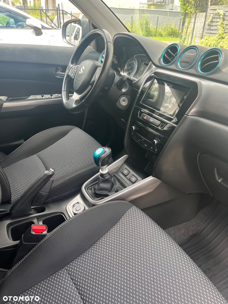 Suzuki Vitara ver-1-4-boosterjet-shvs-premium-4wd - 5