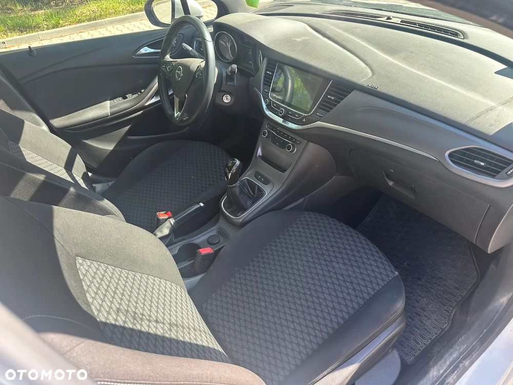Opel Astra 1.4 T Enjoy - 8