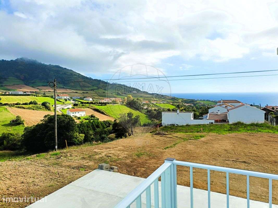 Moradia T4 para venda - Grande imagem: 2/30