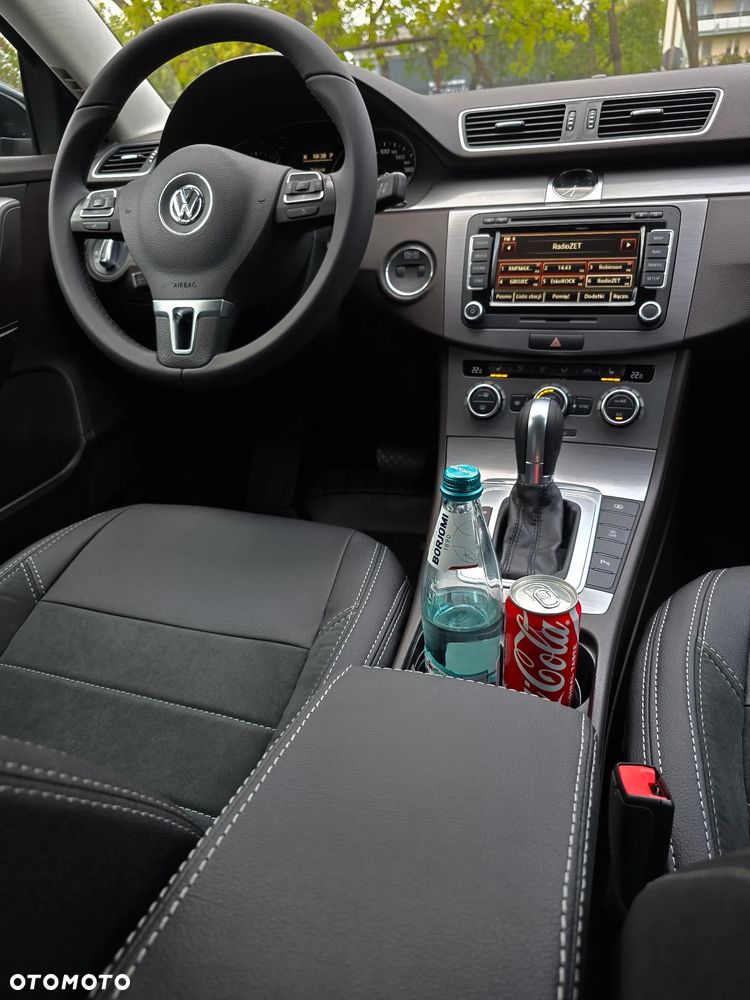 Volkswagen Passat 2.0 TDI Comfortline DSG - 27