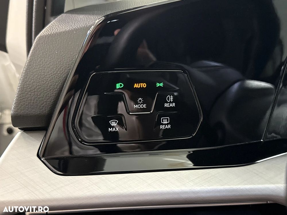 Volkswagen Golf - 16
