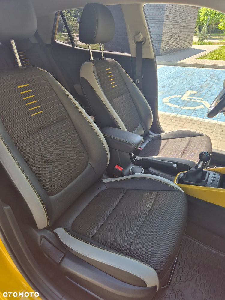 Kia Stonic - 3