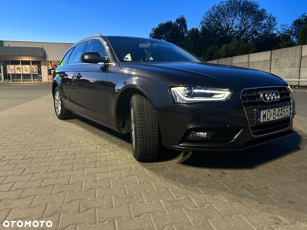Audi A4 Avant 2.0 TDI - 11