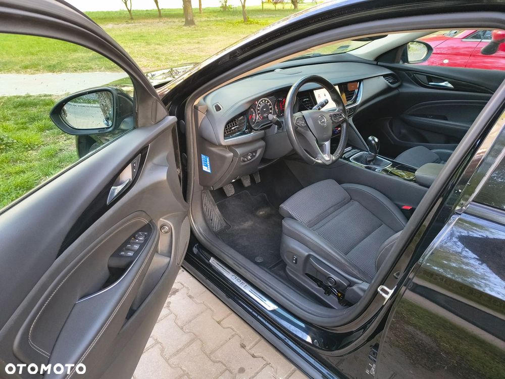 Opel Insignia - 13