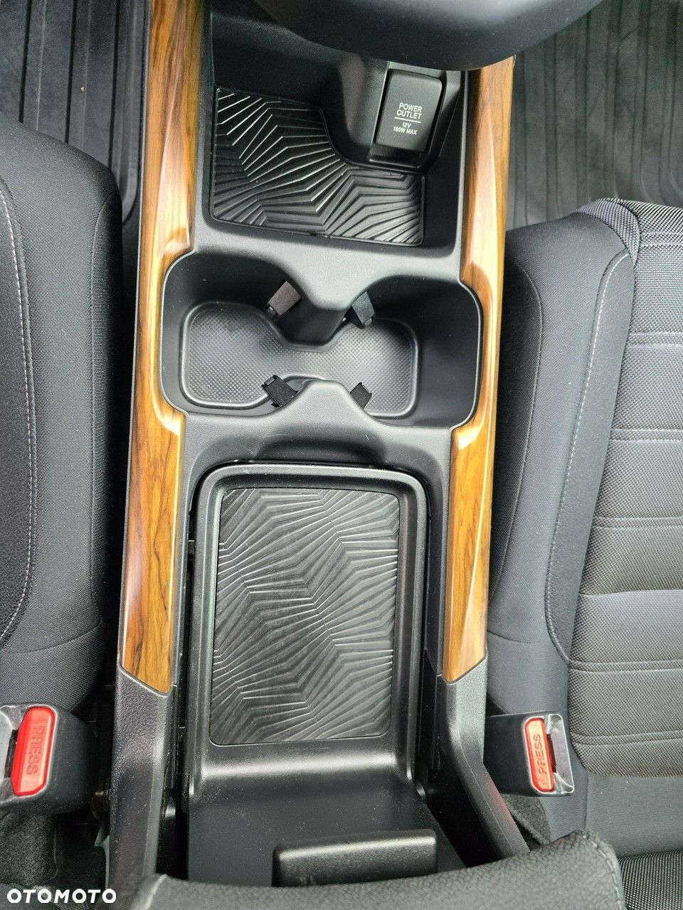 Honda CR-V - 24