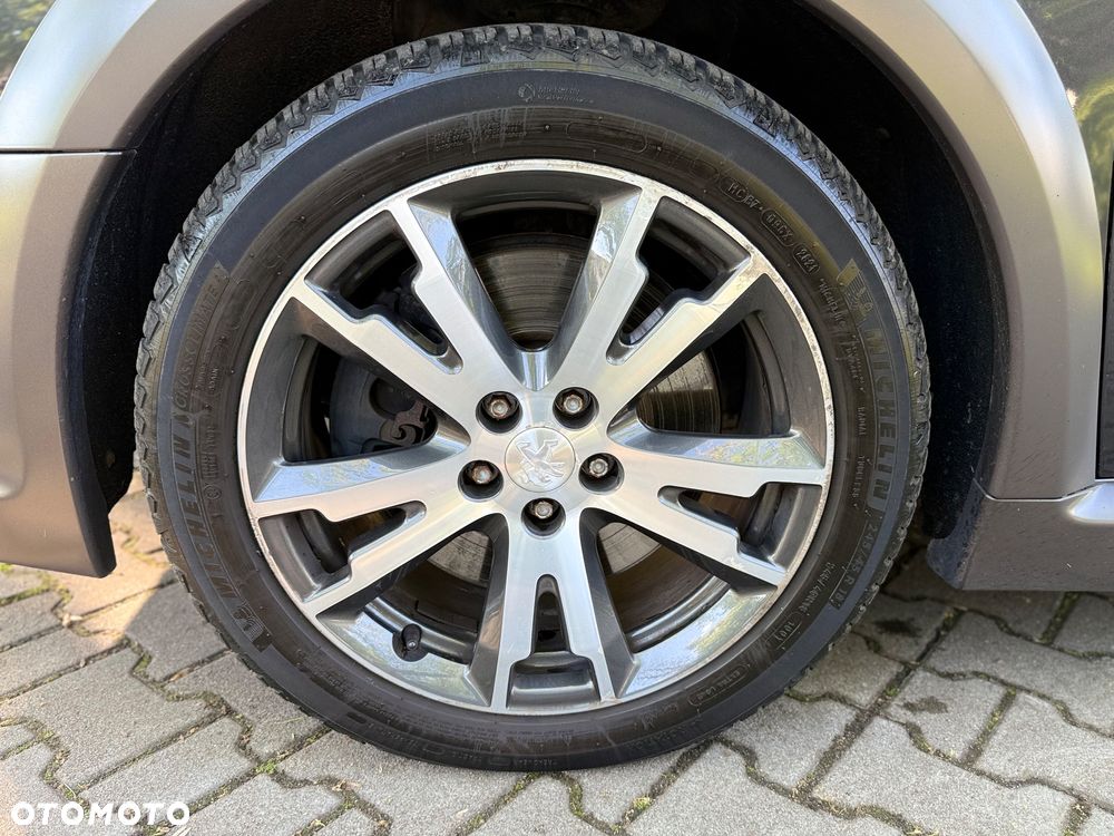Peugeot 508 RXH Hybrid4 - 9