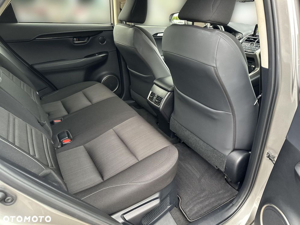 Lexus NX 300 Optimum AWD - 18