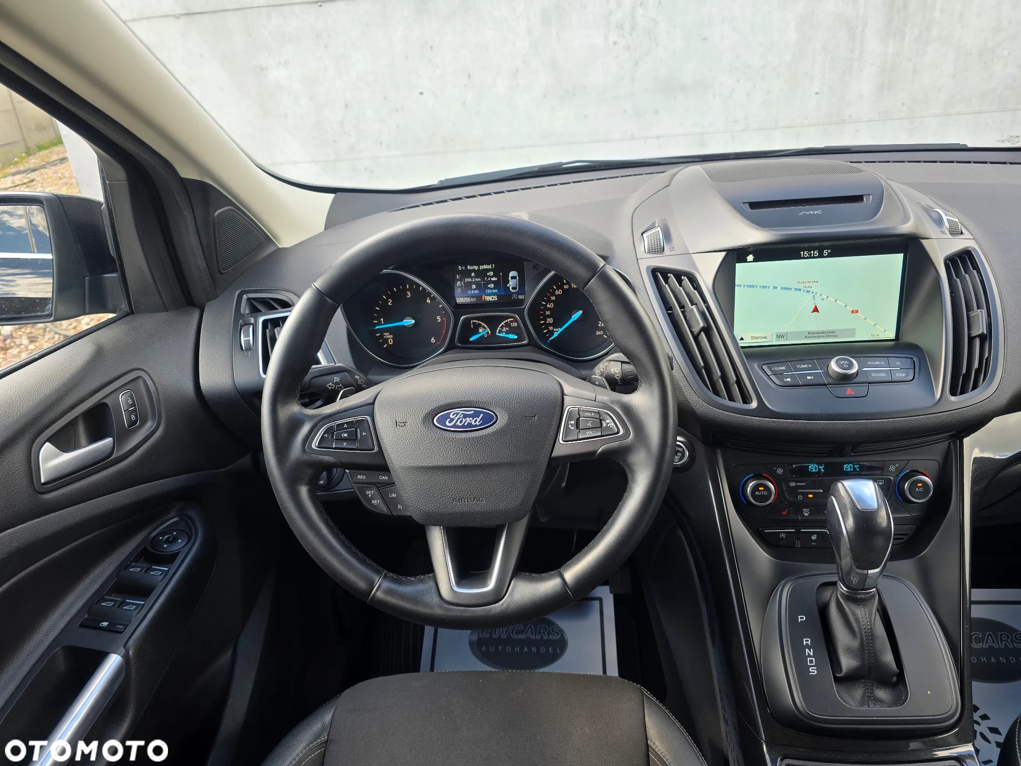 Ford Kuga 2.0 EcoBlue 4x4 TITANIUM - 8