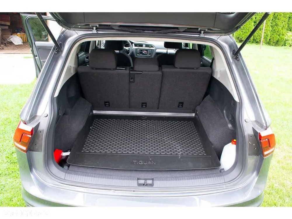 Volkswagen Tiguan - 6