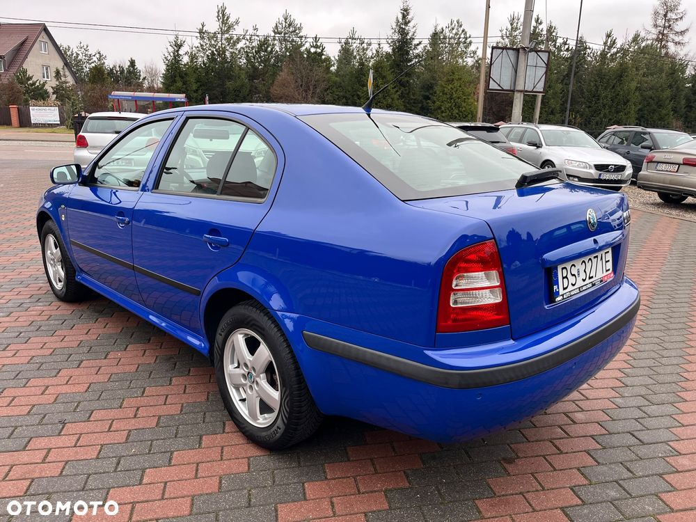 Skoda Octavia 1.6 Automatik Ambiente - 11