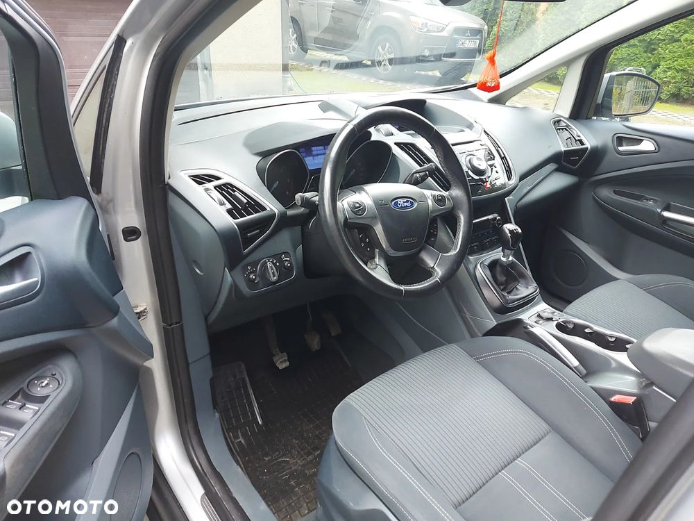 Ford C-MAX 2.0 TDCi Titanium - 8