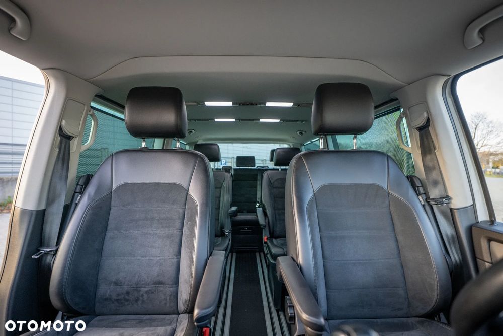 Volkswagen Multivan - 28
