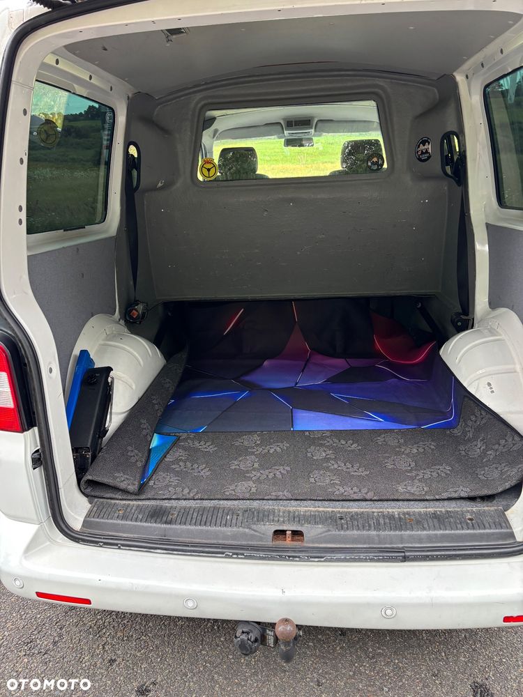 Volkswagen Transporter - 10