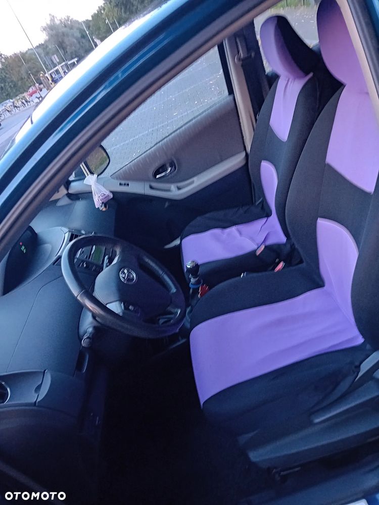 Toyota Yaris 1.33 VVT-i Sol - 16