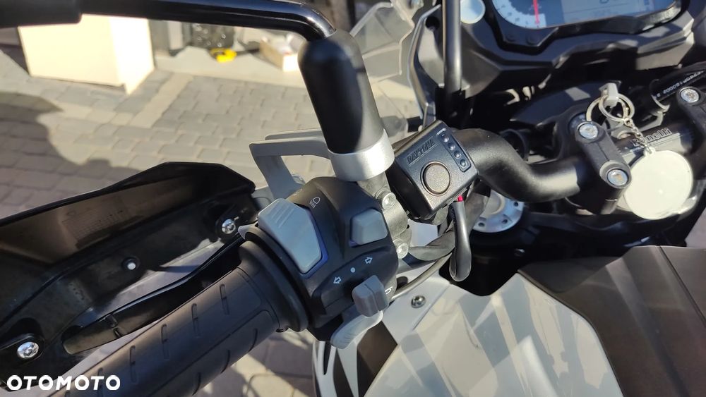 Benelli TRK 502X - 11