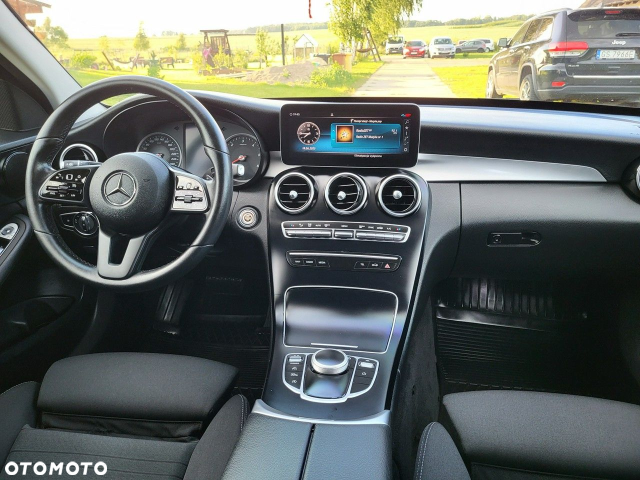 Mercedes-Benz Klasa C 220 d T 9G-TRONIC - 9