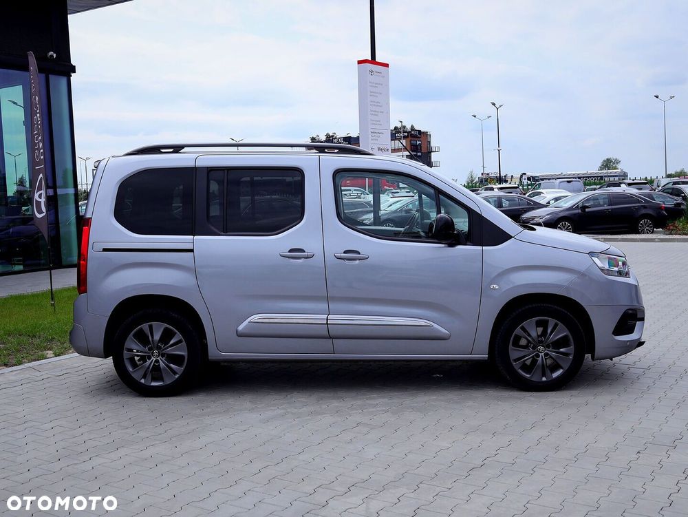 Toyota Proace City Verso 1.5 D-4D Family - 4