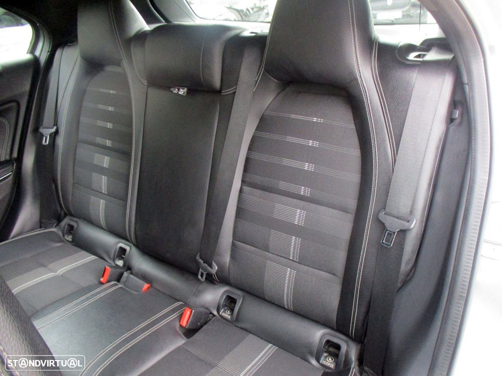 Mercedes-Benz A 180 d - 40