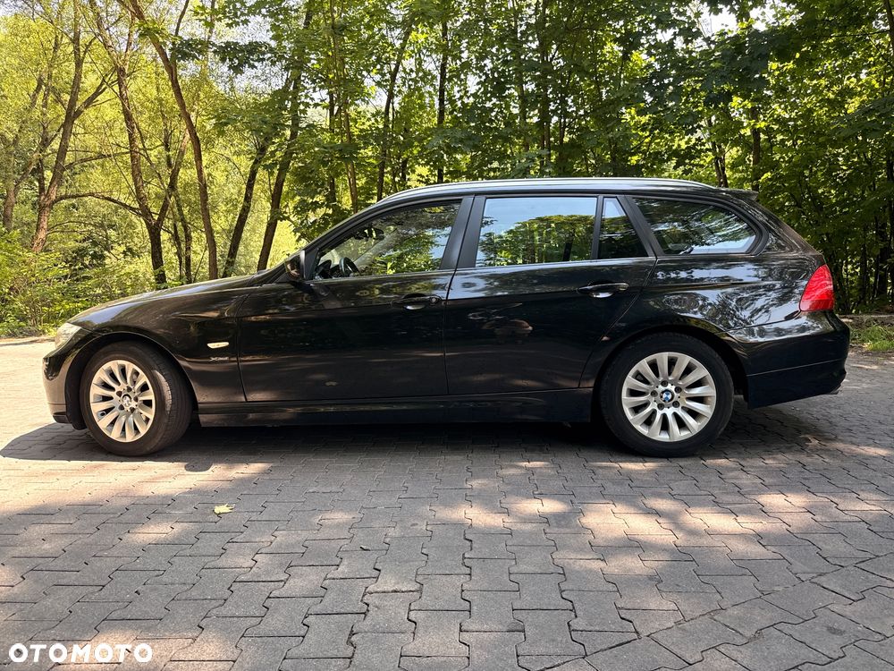 BMW Seria 3 ver-320d-xdrive - 9