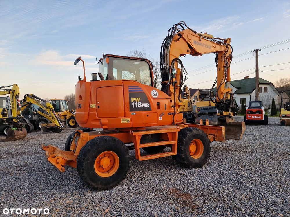 Komatsu PW118 - 3