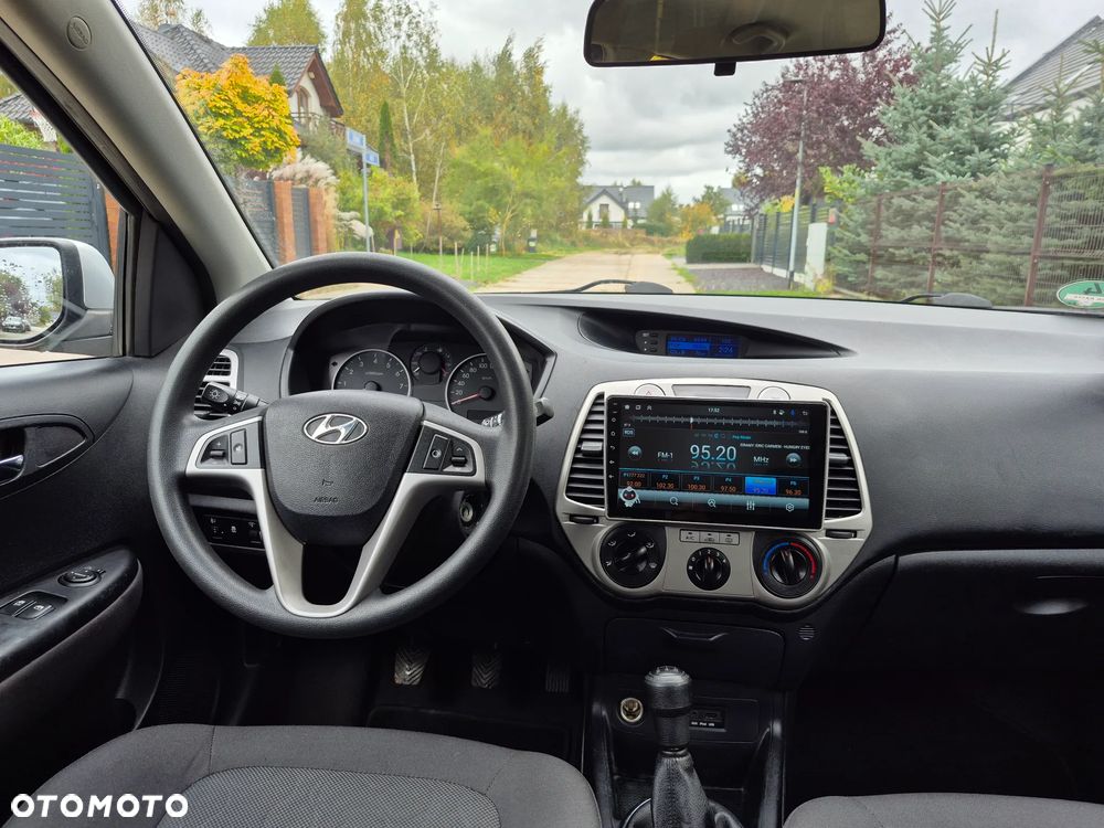 Hyundai i20 1.2 Edition Plus - 12