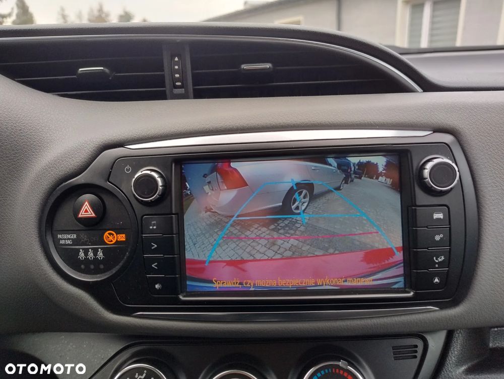 Toyota Yaris 1.4 D-4D Executive - 18